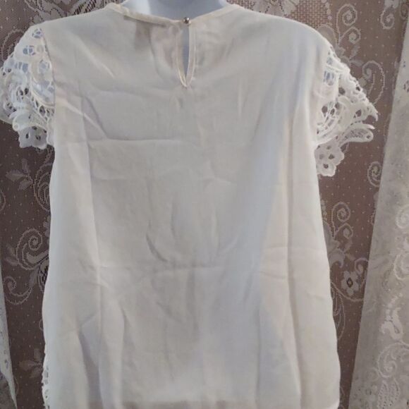 Forever 21 Women's Sz S Romantic Sexy white floral lace front top cap‎ sleeve - Picture 4 of 8